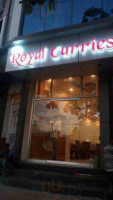 Royal Curries outside
