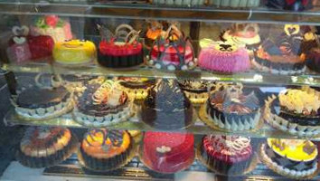 Fiesta Bakers And Confectioners food
