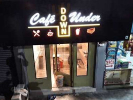 Cafe Down Under food