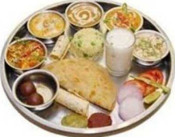 Gopal Krishna Bhojnalaya And Tiffin Centre food