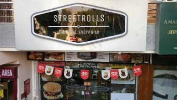 Streetrolls food