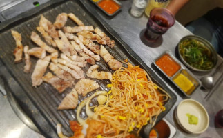 정원삼겹살 food