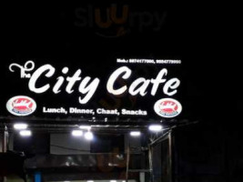 The City Cafe food