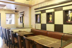 Ganesh Palace Restaurant Bar food