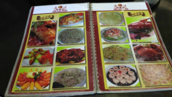 Sen Ton Whan Seafood inside