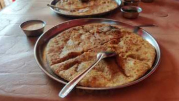 Shankar Paratha House food