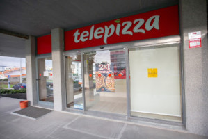 Telepizza outside