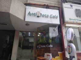 Antidote Cafe food