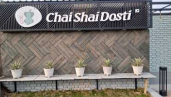 Chai Shai Dosti outside