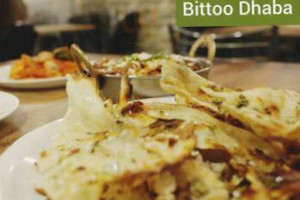 Bittoo Chole Bhandar food