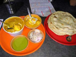 Hari Om Bhojnalya food