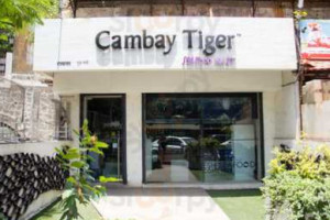 Cambay Tiger Prawns outside