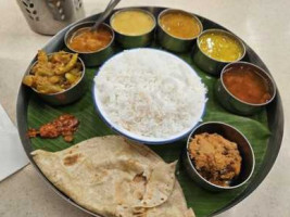 Arya Bhavan food
