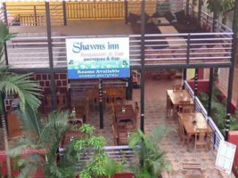 Shawns Restaurant N Bar inside