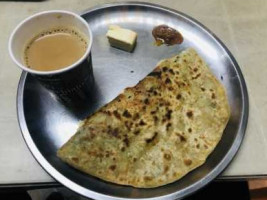 Kapoor Vaishno Bhojanalaya food