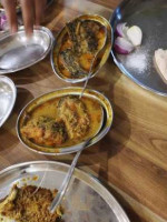 Daniyawan Fish Dhaba food