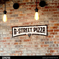 G-street Pizza food
