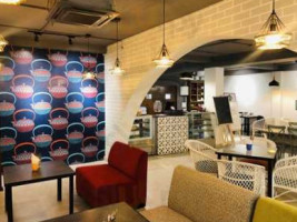 India Chai Lounge food