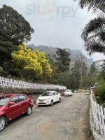 Barbeque Bay By Club Mahindra Munnar outside