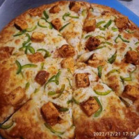 Laziz Pizza Nambol food