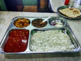 Prem Vaishno Dhaba food