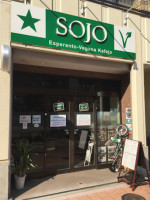 Sojo Esperanto-vegana Kafejo inside