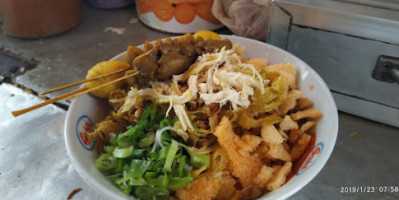 Bubur Ayam Mang Udin food