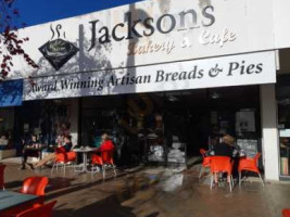 Jackson's Artisan Foods outside