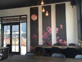 Midori Japanese Restaurant And Bar inside
