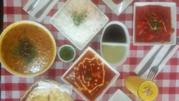 Desi Indian Kitchen food
