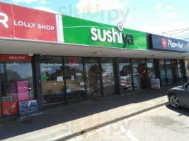 Sushi Ya Burnside outside