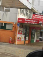 Bakerman Hot Bread Shop outside
