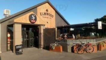 The Elmwood Trading Co outside