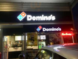 Domino's Pizza Birkenhead outside