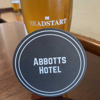 Abbotts Hotel Waterloo food