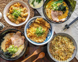 Qiū Běn Táng Shí Shì Chù food