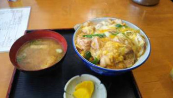 Liǔ Wū Shí Táng food