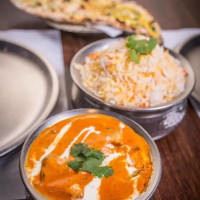Curry Vault Indian Restaurant & Bar food