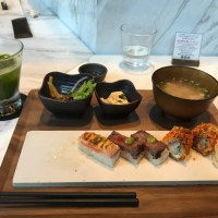 Kinka Sushi Izakaya Roppongi food