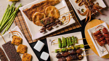 Huǒ Nú Lǔ Lǔ Tàn Kǎo Ba Měi Cūn Diàn food