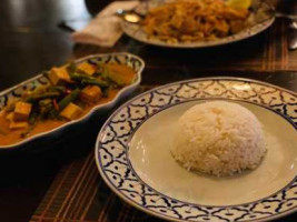 Mae Thai food
