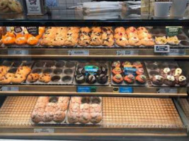 Muffin Break Adelaide Airport food