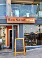 Sea Sand Thai outside