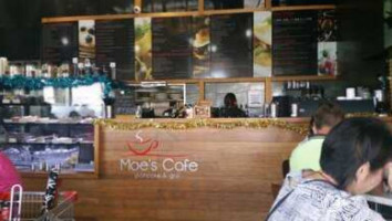 Moe's Pancake Cafe food
