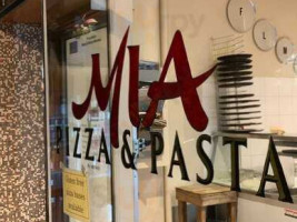 Mia Pizza & Pasta inside