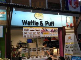 Waffle Puff food