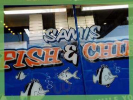 Sami’s Fish Chips food