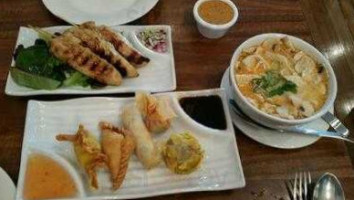 Tara Thai food