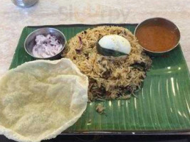 Sri Devi Curry House food