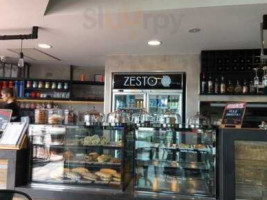 Zesto Cafe food